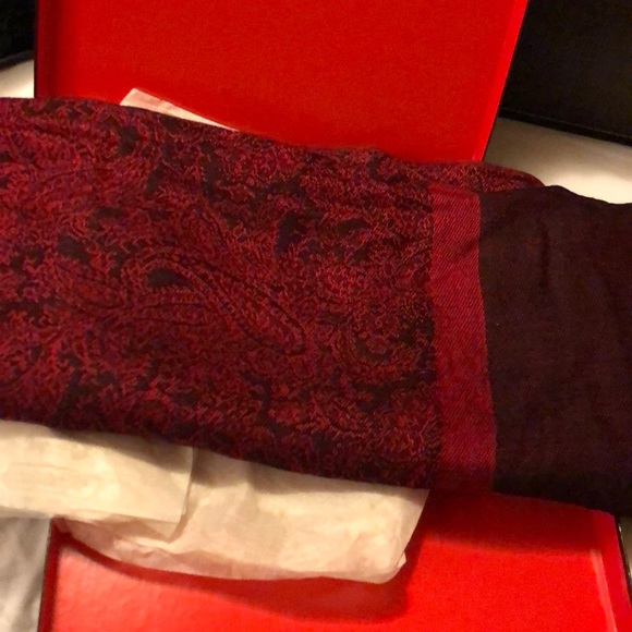 COACH 🧣 SCARF ONE DAY 🔴SALE - Picture 1 of 3
